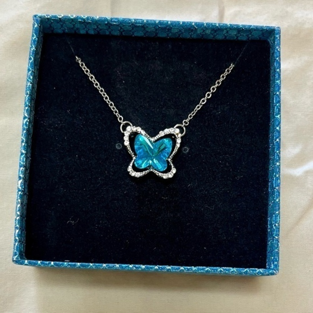 Silver Tone Blue Crystal Butterfly Pendant Chain Choker